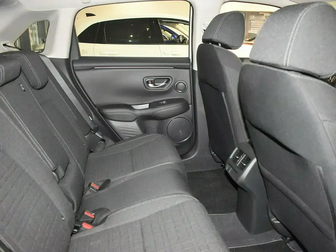 Honda ZR-V e:HEV Elegance - Thumbnail 11