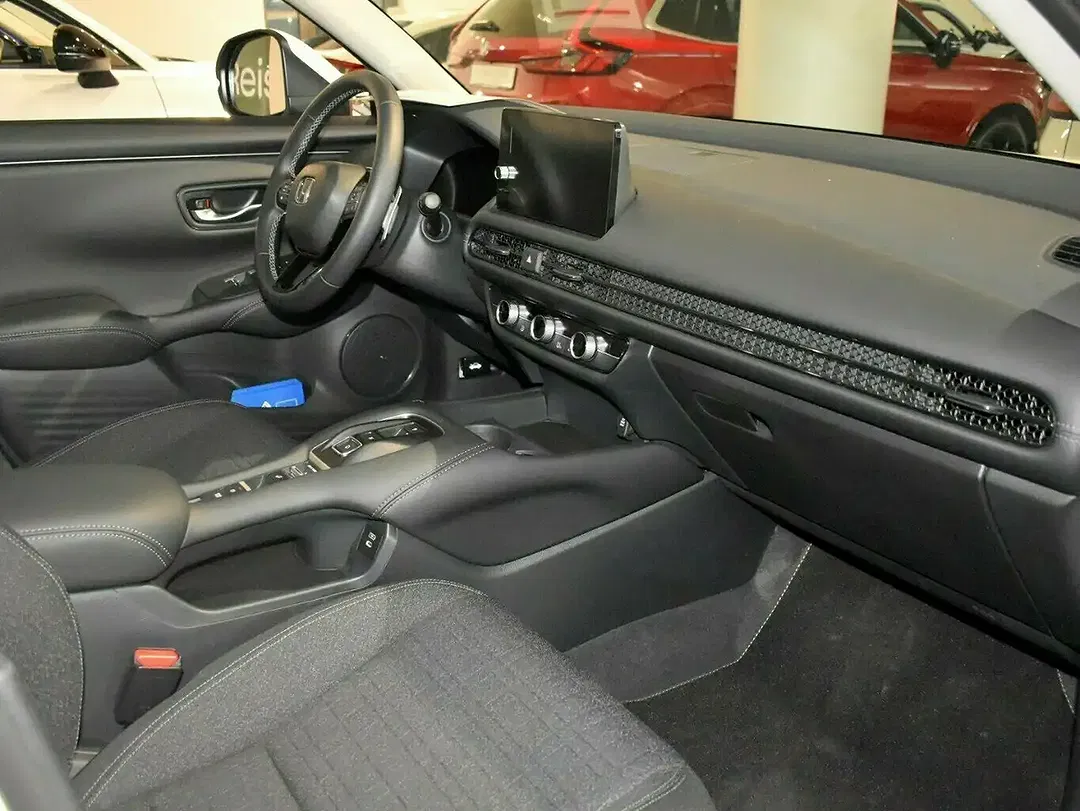Honda ZR-V e:HEV Elegance - Thumbnail 3