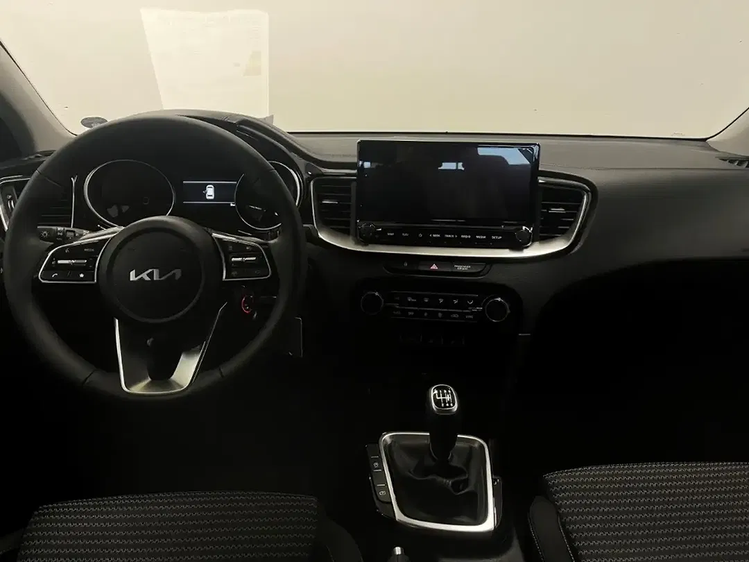 Kia Ceed SW / cee'd SW Vision - Thumbnail 9