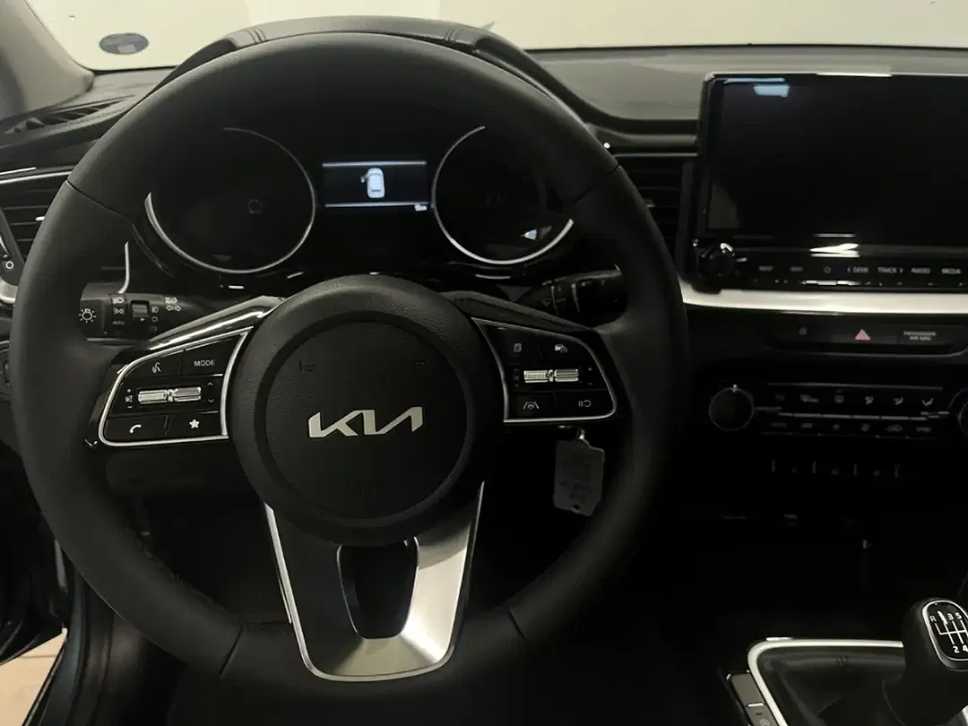 Kia Ceed SW / cee'd SW Vision - Thumbnail 7