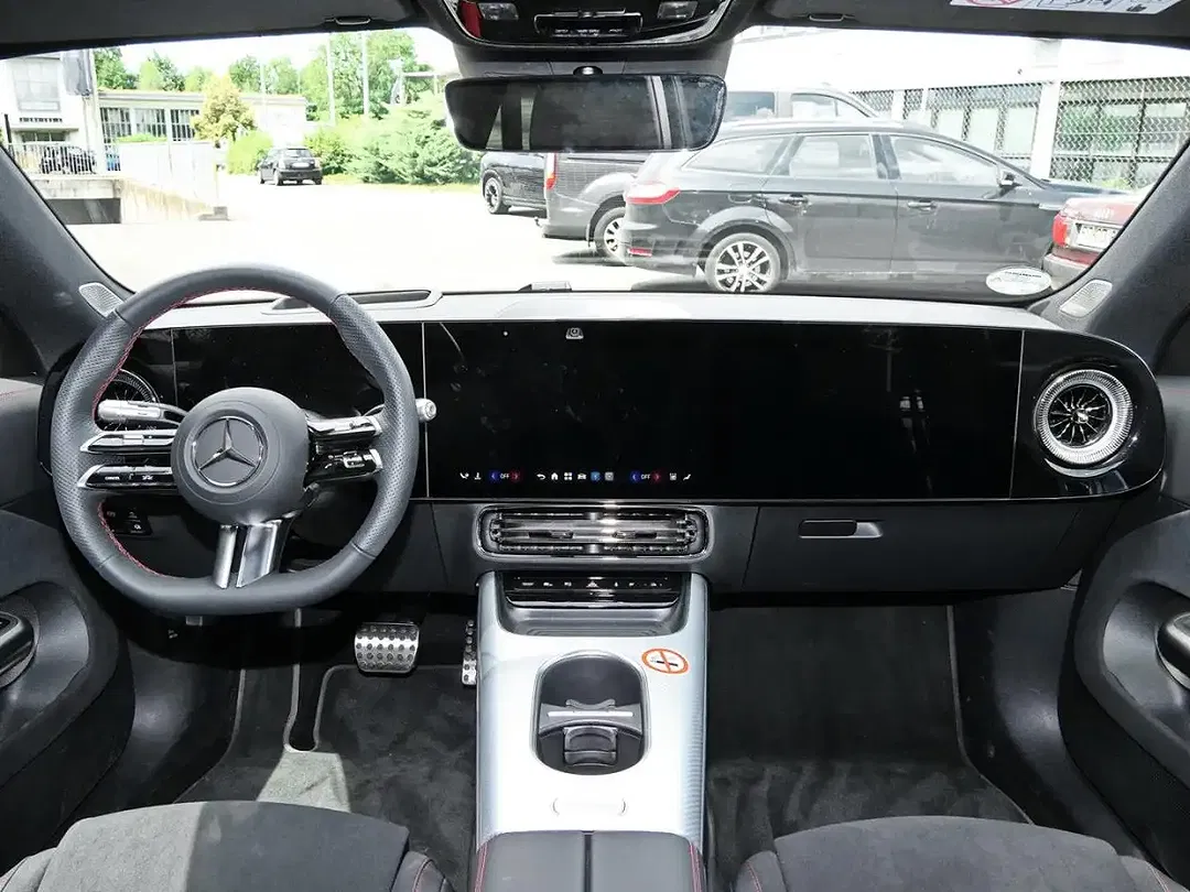 Mercedes-Benz CLA 350 EQ 4MATIC - Thumbnail 12