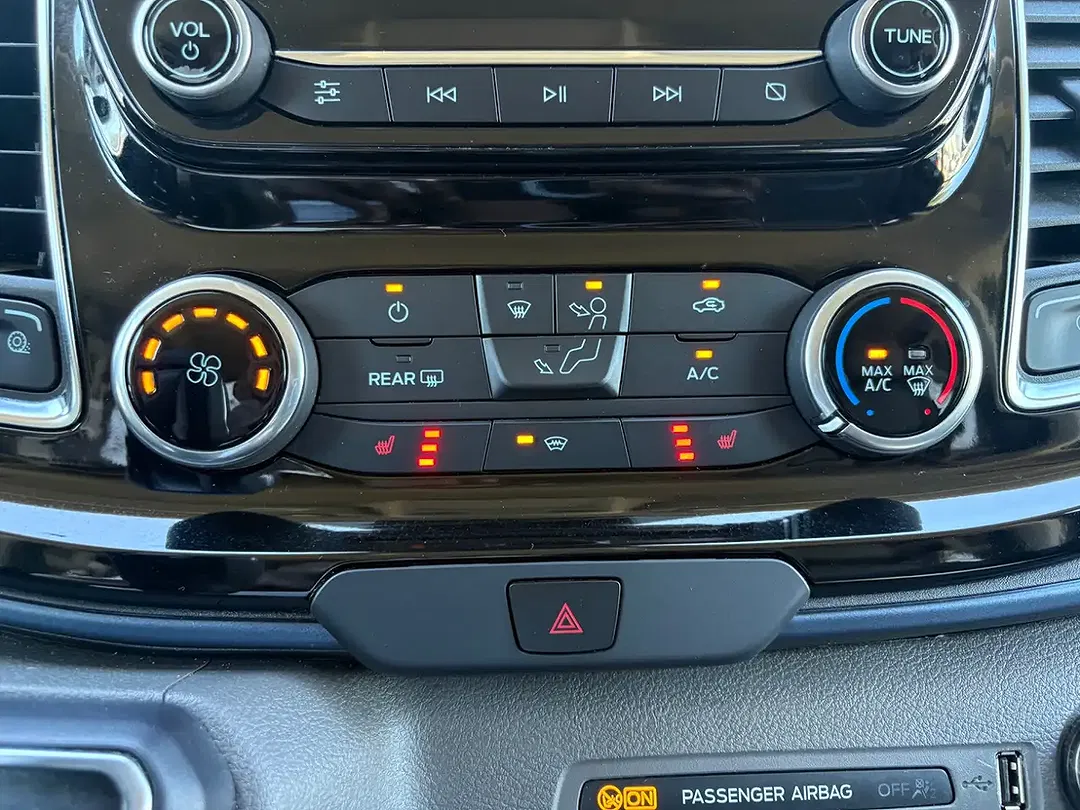 Ford Tourneo Custom Active - Thumbnail 14