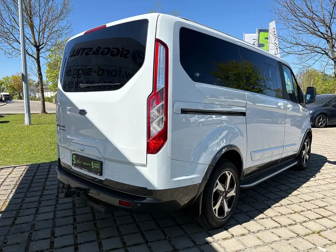 Ford Tourneo Custom Active - Thumbnail 8