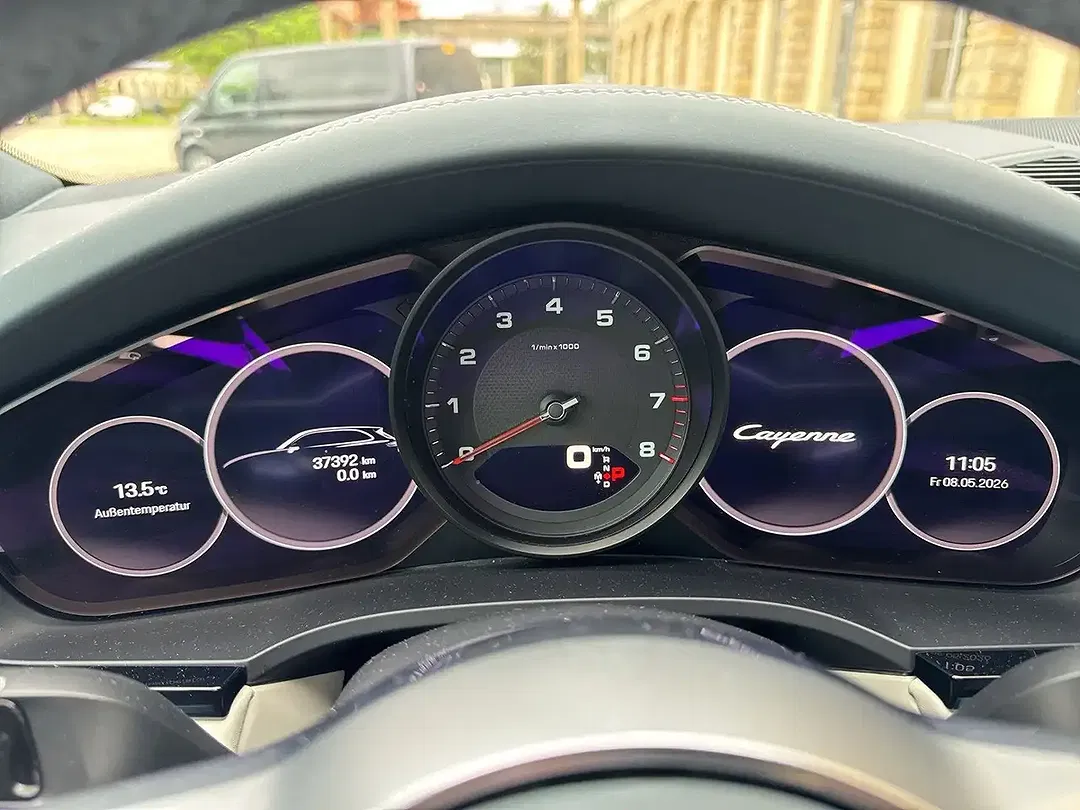 Porsche Cayenne Edition - Thumbnail 9
