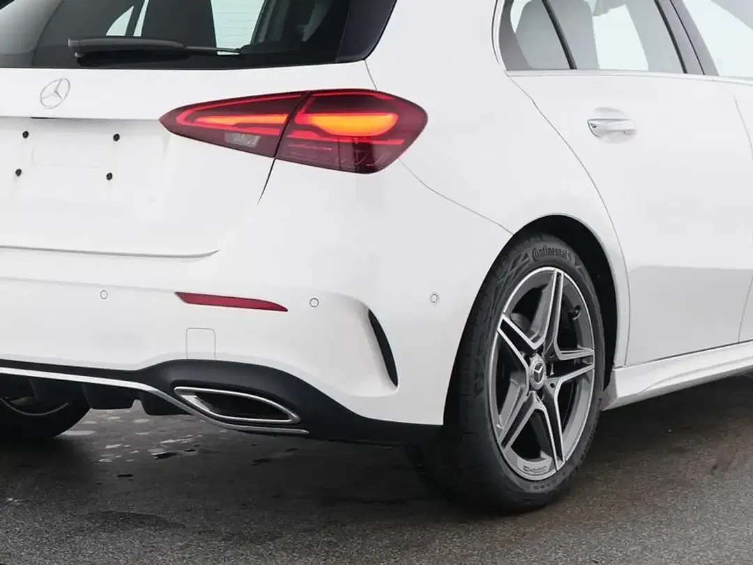 Mercedes-Benz A 180 Edition AMG Line - Thumbnail 9