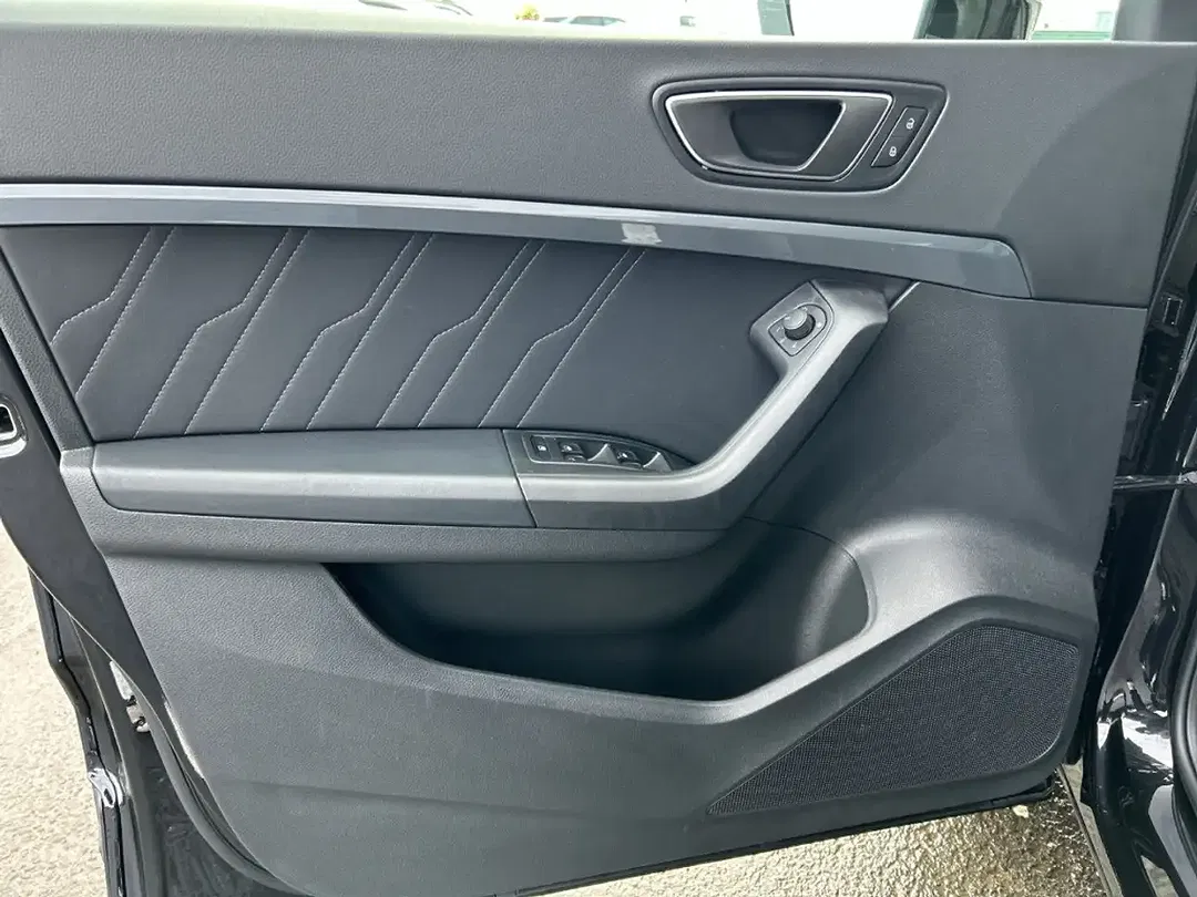 SEAT Ateca 1.5 TSI DSG Style - Thumbnail 7