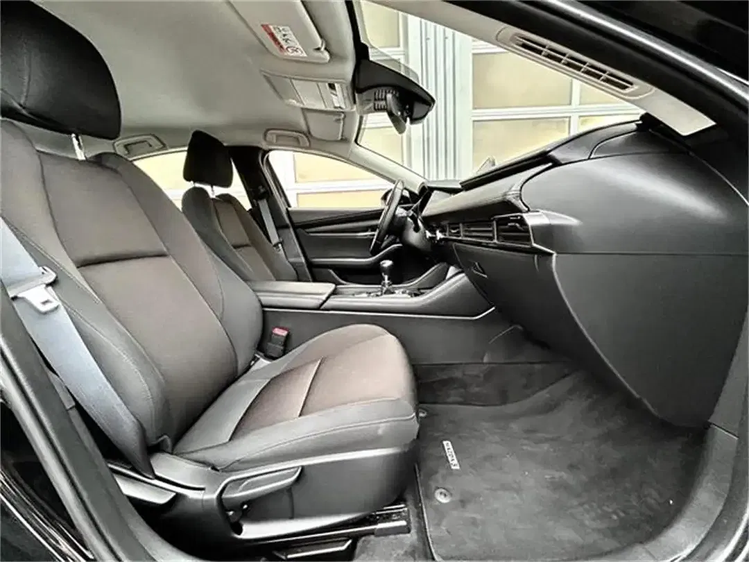 Mazda 3 e-SKYACTIV Exclusive-Line - Thumbnail 9