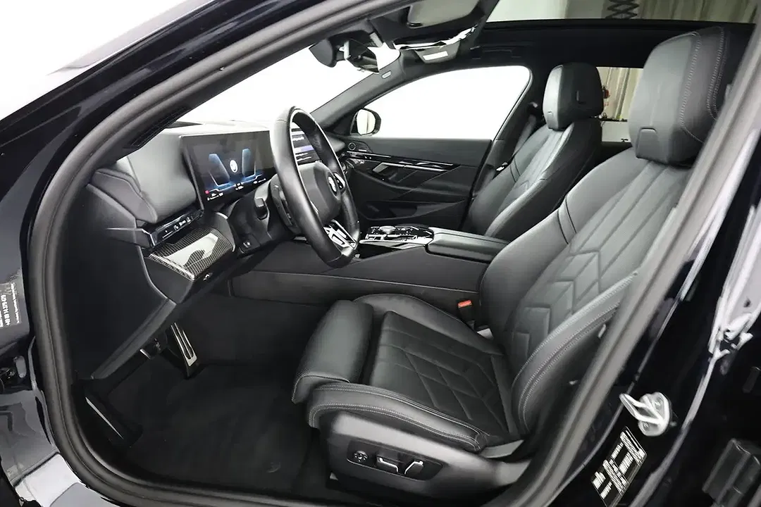 BMW 520 M Sport - Thumbnail 8