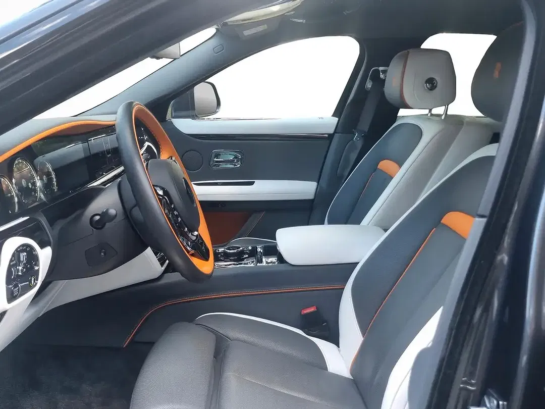 Rolls-Royce Ghost - Thumbnail 11