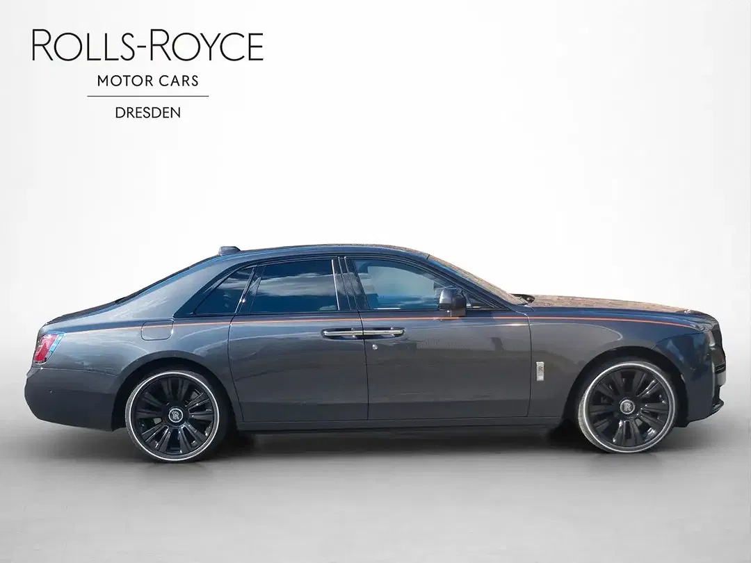 Rolls-Royce Ghost - Thumbnail 5