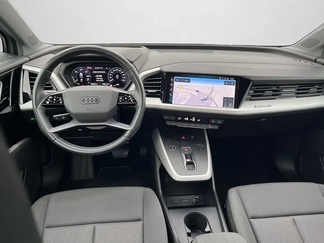 Audi Q4 e-tron 35 - Thumbnail 3