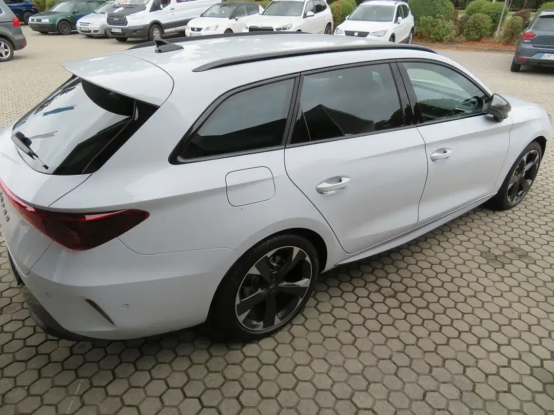 CUPRA Leon 2.0 TDI Sportstourer - Thumbnail 9