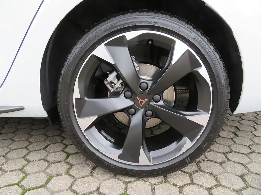 CUPRA Leon 2.0 TDI Sportstourer - Thumbnail 5