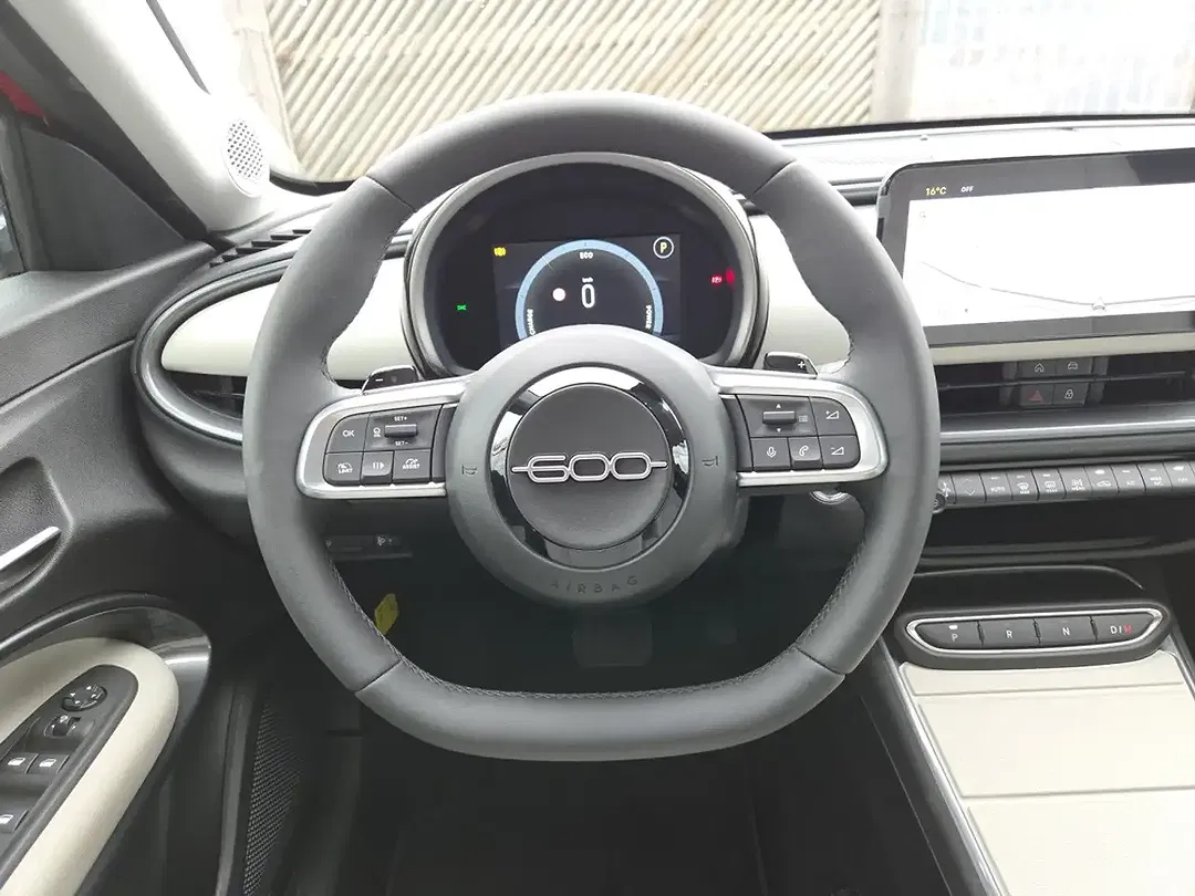 Fiat 600 Hybrid - Thumbnail 12