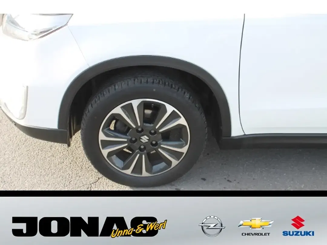 Suzuki Vitara MHEV 1.4 Comfort+ - Thumbnail 8