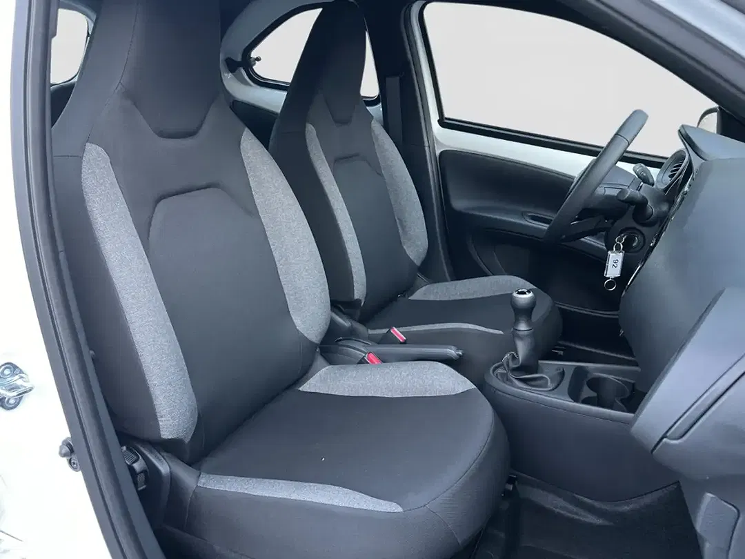 Toyota Aygo X Business Edition - foto 15