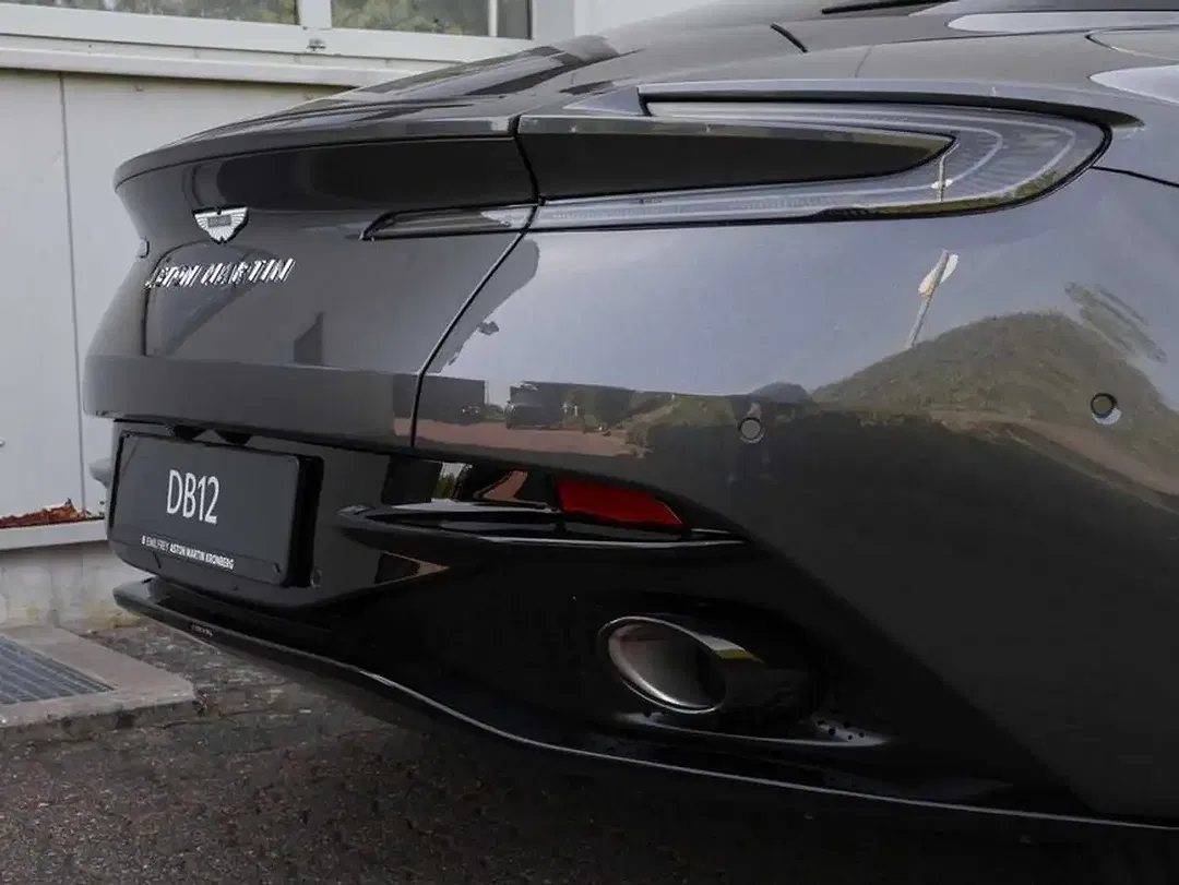 Aston Martin DB12 Coupe - Thumbnail 13