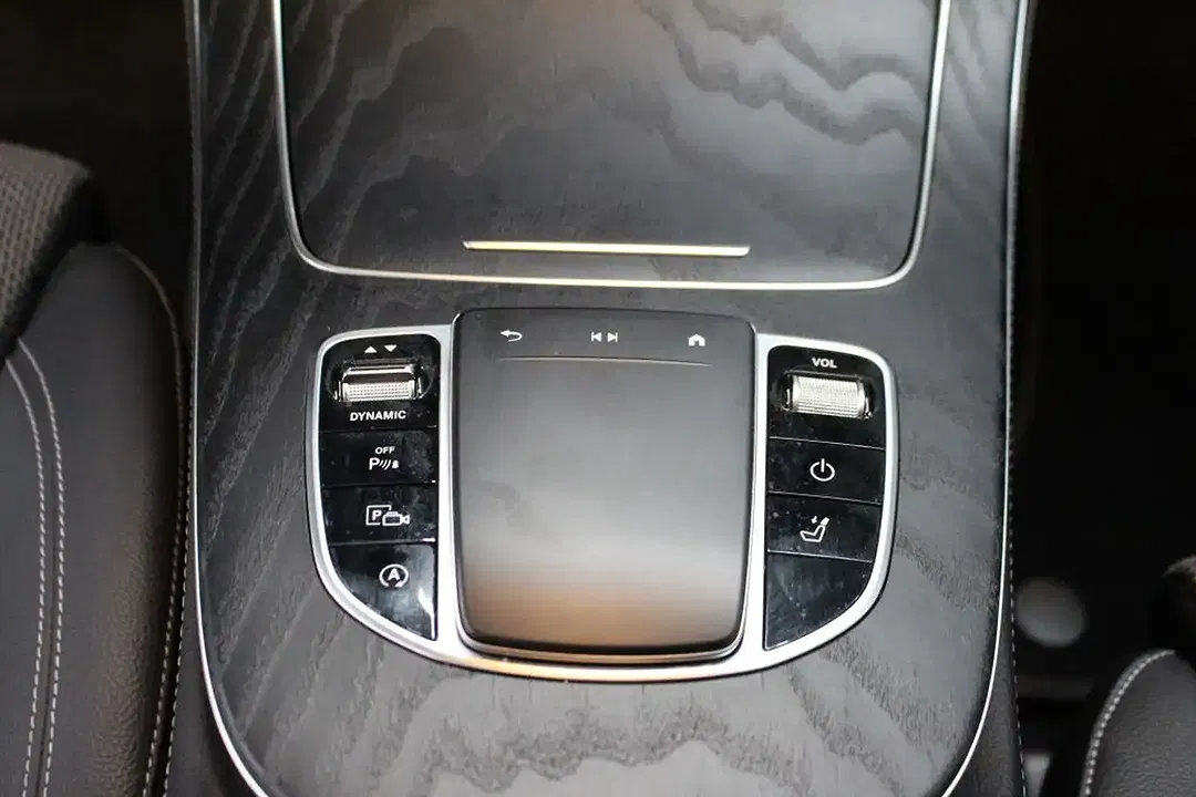 Mercedes-Benz E 220 4MATIC Avantgarde - Thumbnail 11