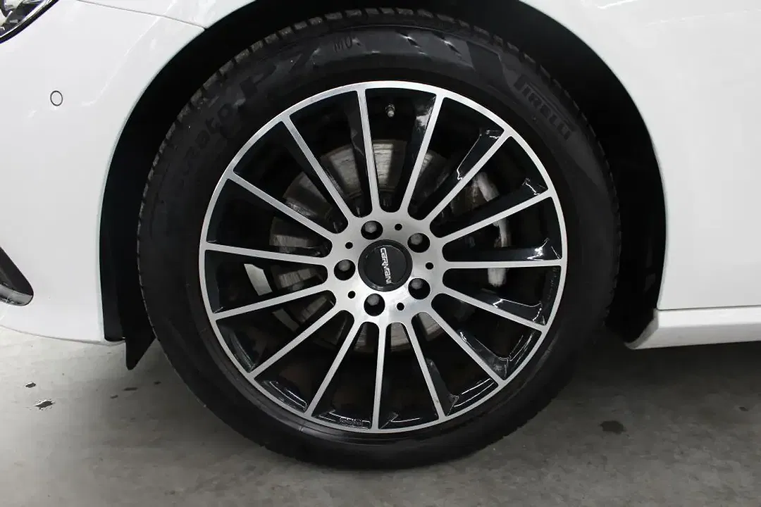 Mercedes-Benz E 220 4MATIC Avantgarde - Thumbnail 4