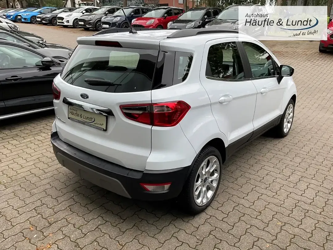 Ford EcoSport Titanium - Thumbnail 4