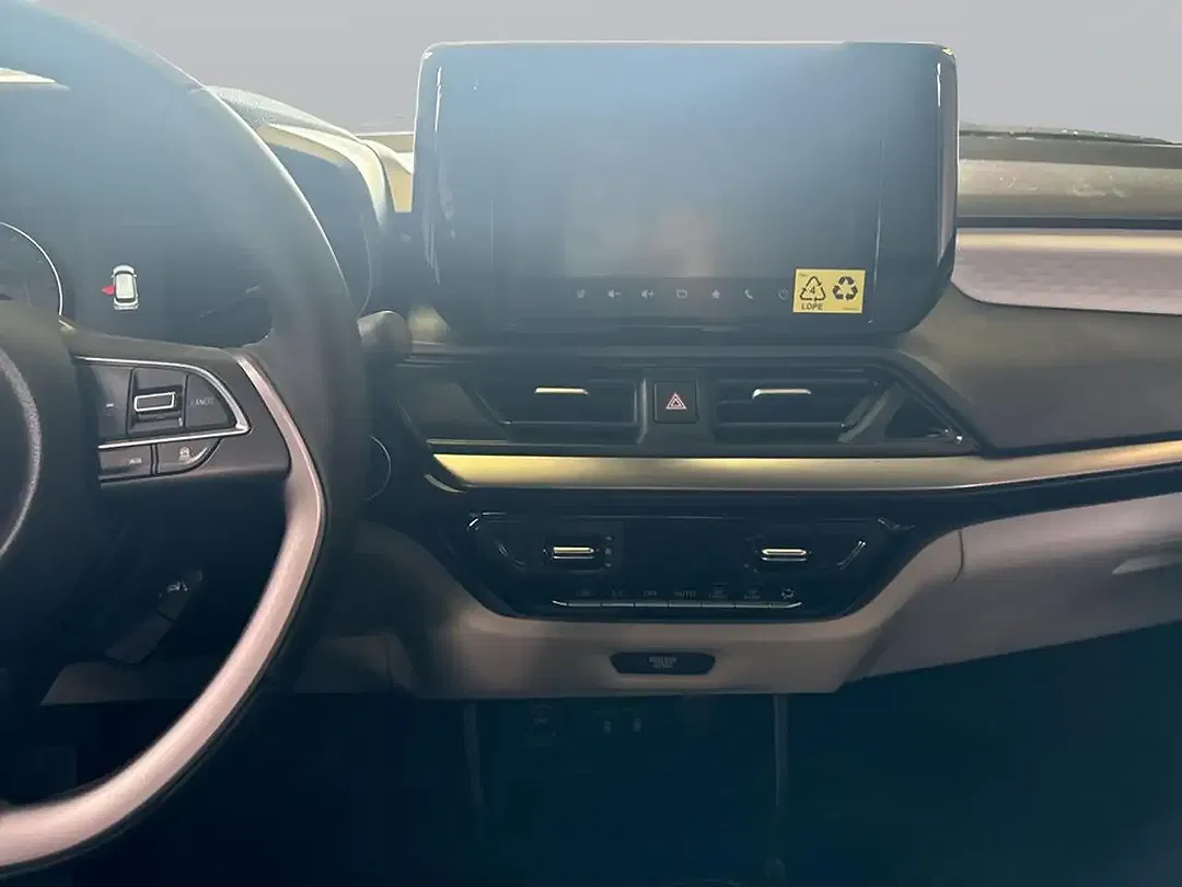Suzuki Swift Hybrid Comfort+ - Thumbnail 12