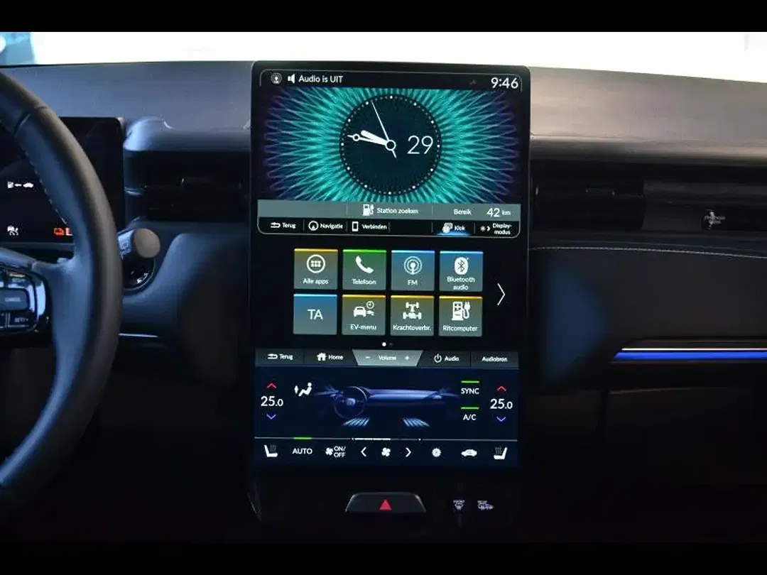 Honda e:Ny1 - Thumbnail 10