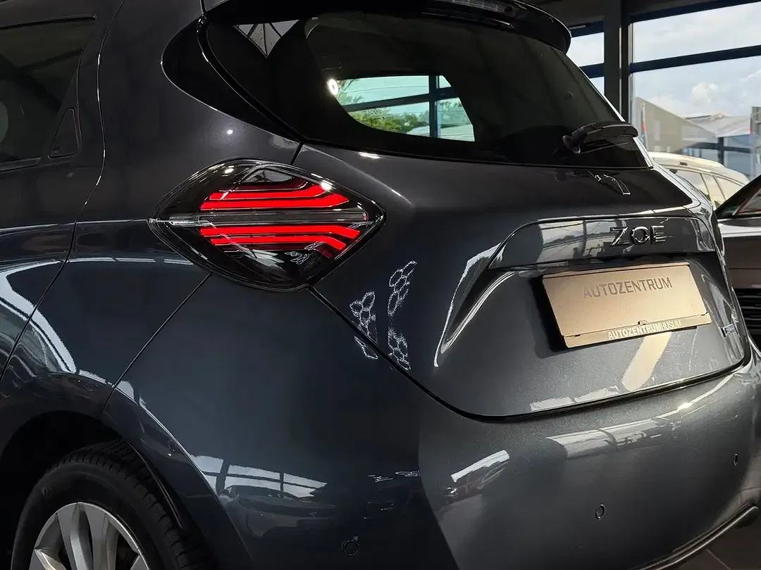 Renault ZOE Experience - Thumbnail 12