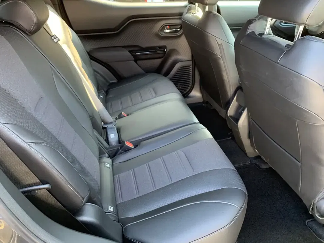 Toyota Urban Cruiser Lounge - Thumbnail 7