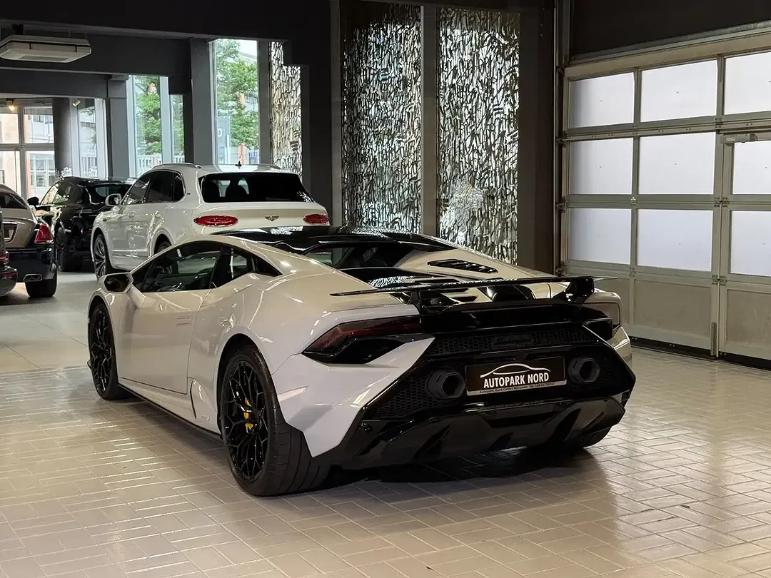 Lamborghini Huracán Tecnica - Thumbnail 5