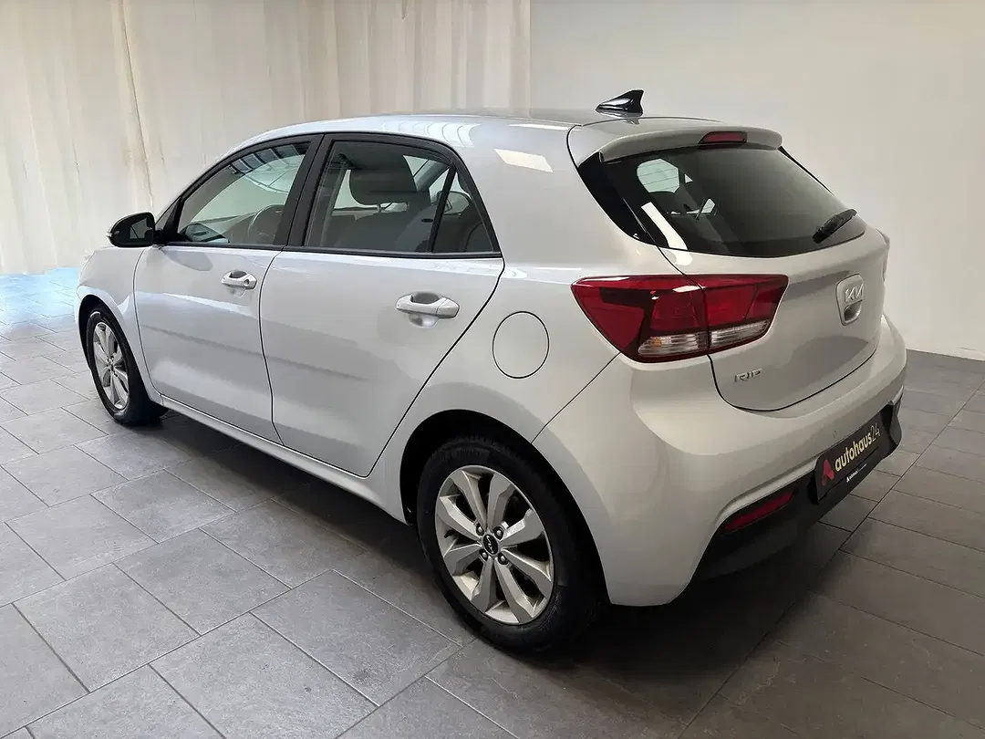 Kia Rio 1.2 - Thumbnail 4