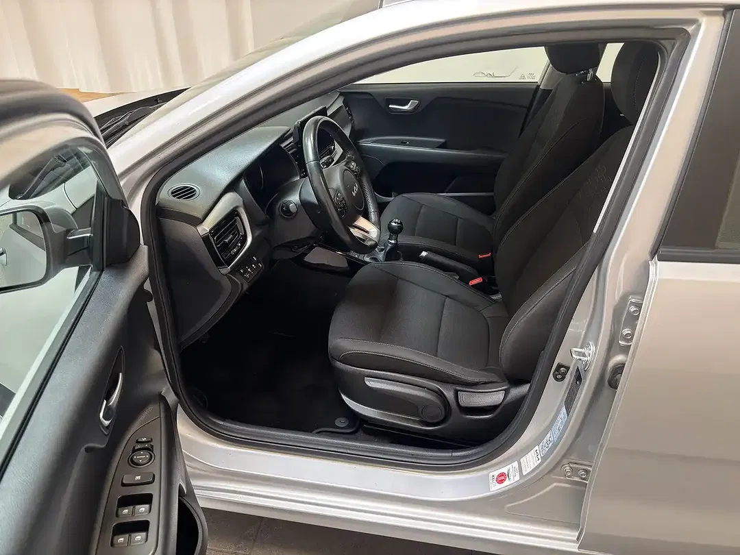 Kia Rio 1.2 - Thumbnail 8