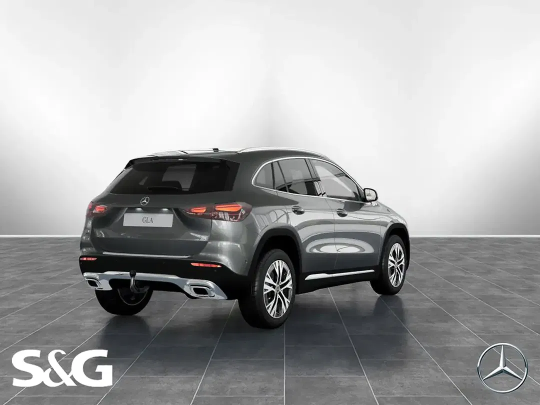 Mercedes-Benz GLA 220 4MATIC - Thumbnail 3