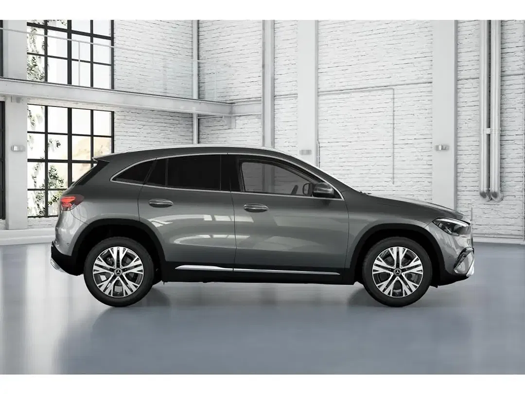 Mercedes-Benz GLA 220 4MATIC - Thumbnail 5