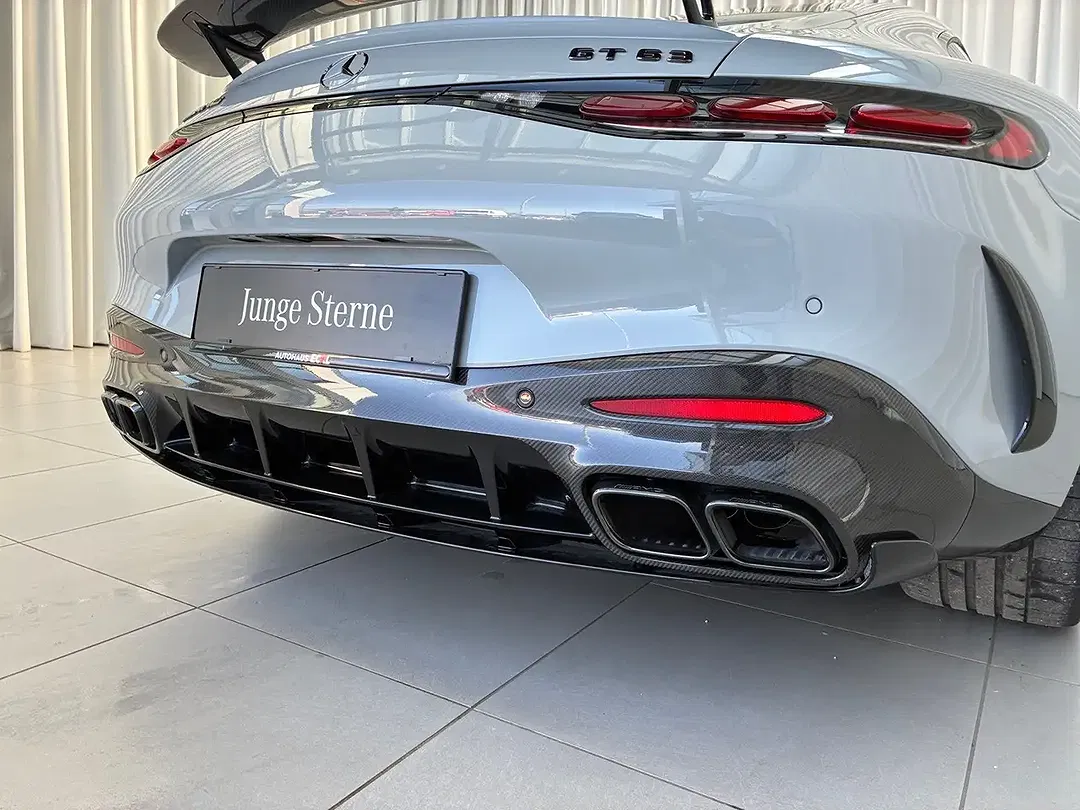 Mercedes-Benz AMG GT 63 4MATIC+ - Thumbnail 11