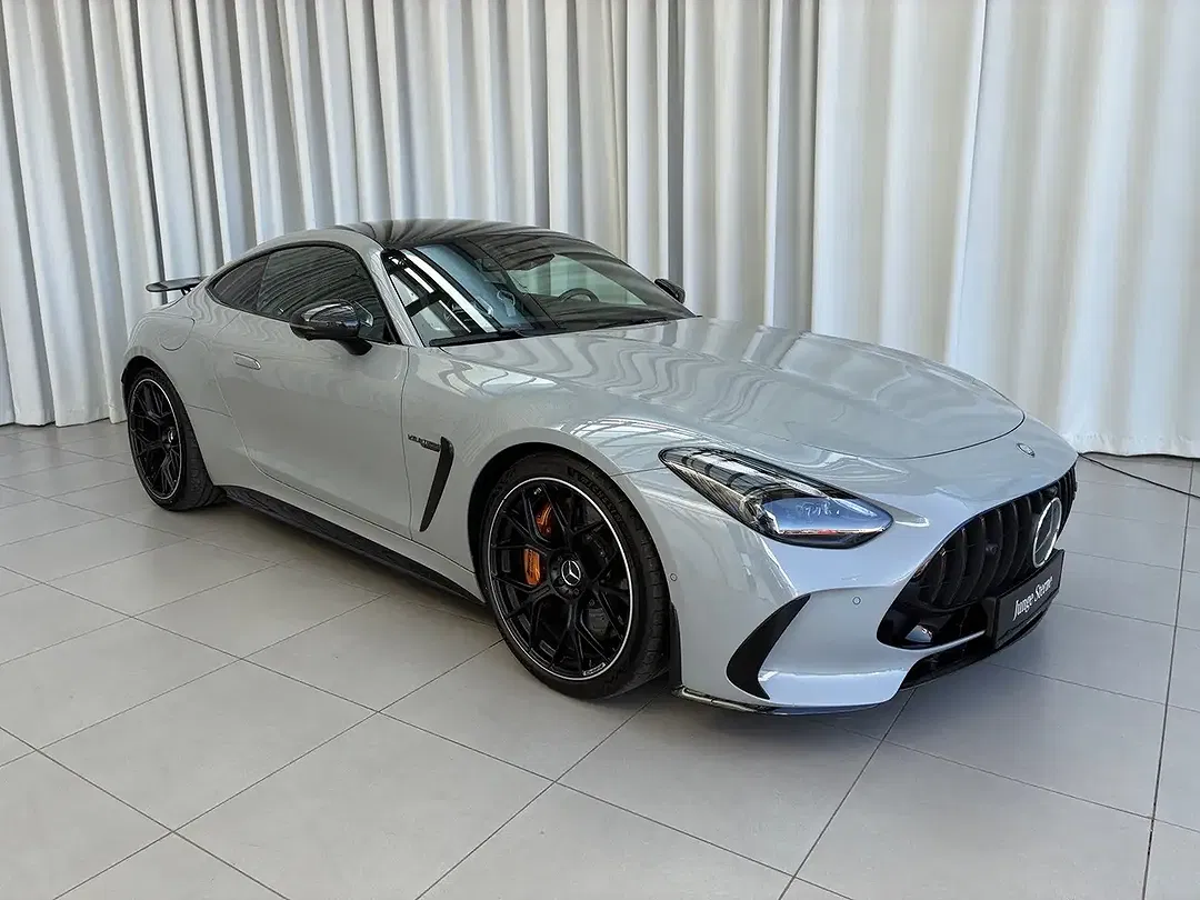 Mercedes-Benz AMG GT 63 4MATIC+ - foto 2