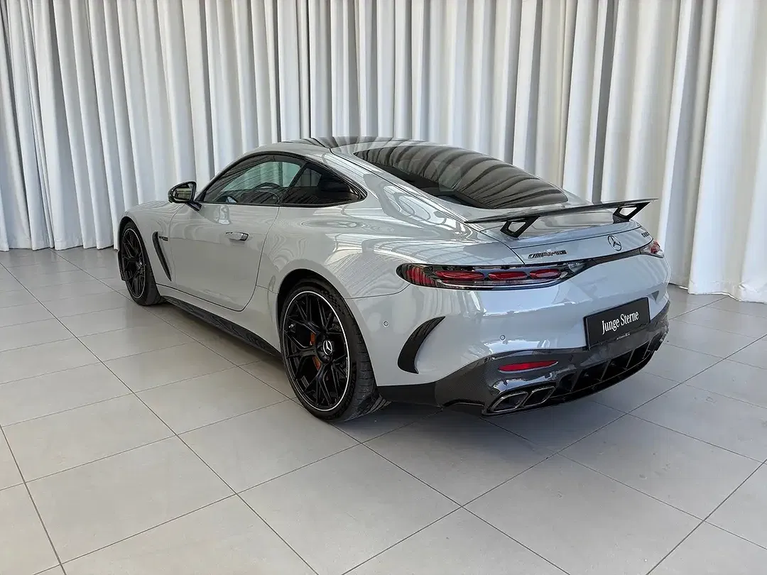 Mercedes-Benz AMG GT 63 4MATIC+ - Thumbnail 5
