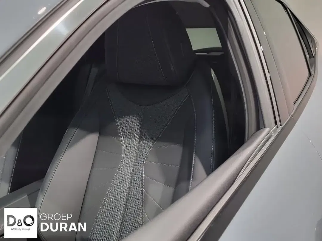 DS Automobiles DS 4 - Thumbnail 10