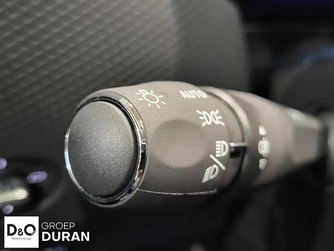 DS Automobiles DS 4 - Thumbnail 17