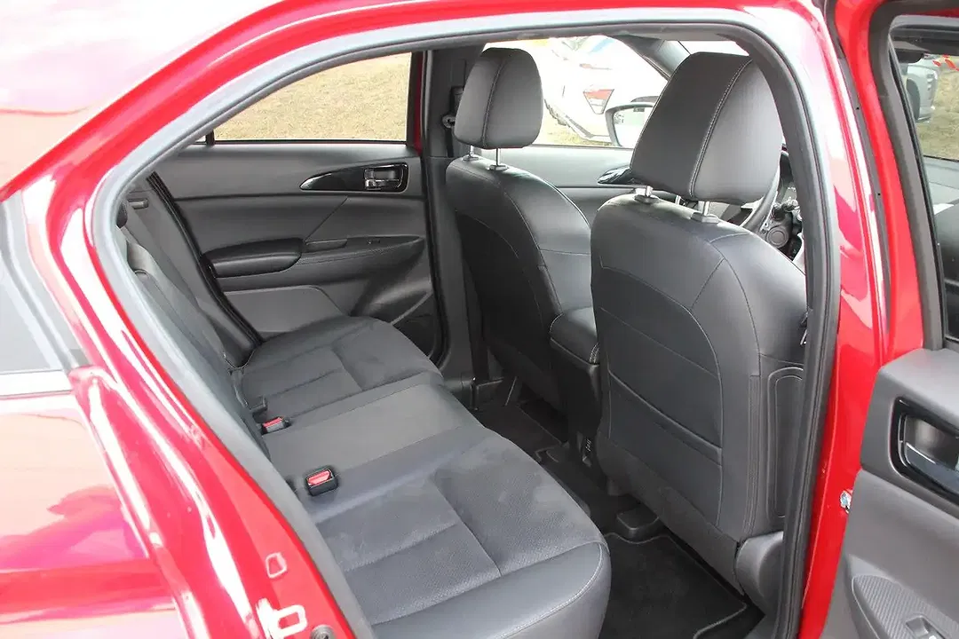 Mitsubishi Eclipse Cross Hybrid 4WD Plus - Thumbnail 11