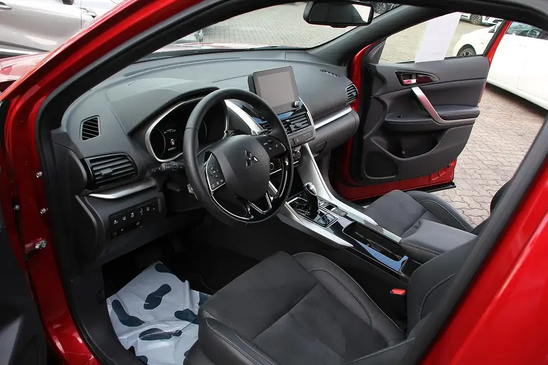 Mitsubishi Eclipse Cross Hybrid 4WD Plus - Thumbnail 13