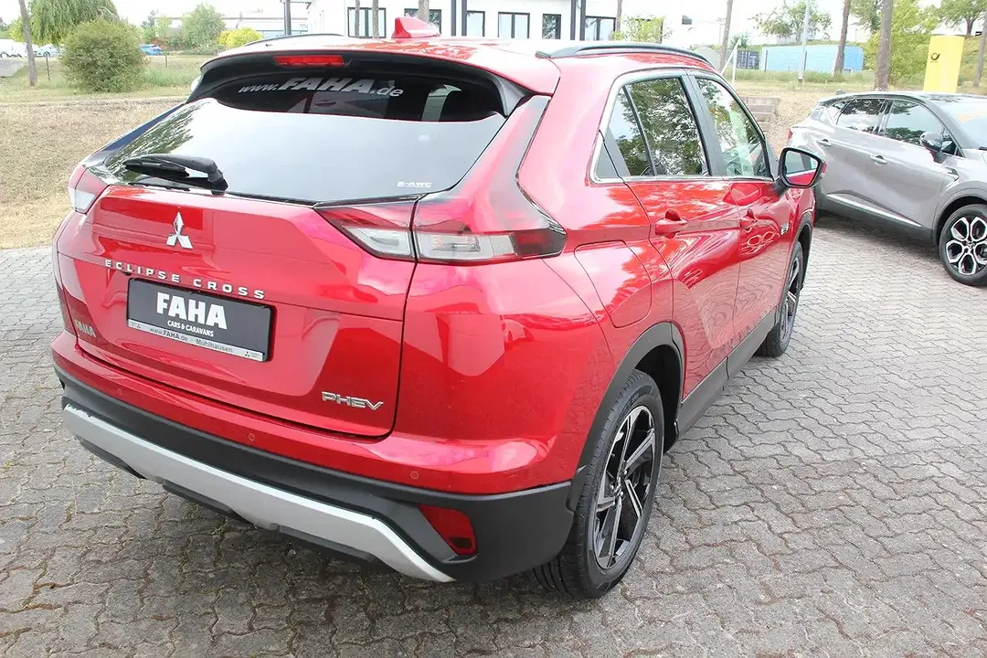 Mitsubishi Eclipse Cross Hybrid 4WD Plus - Thumbnail 5