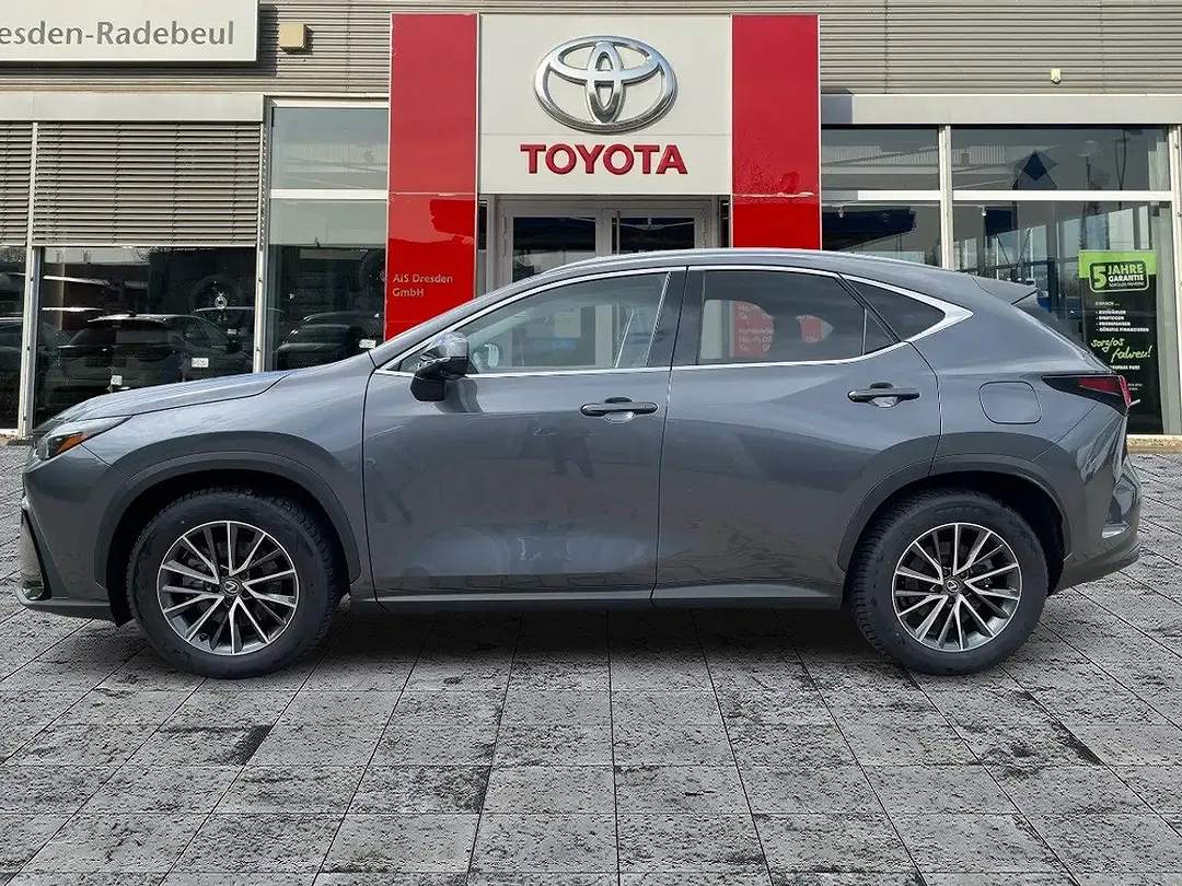 Lexus NX 350h Executive Line - foto 2