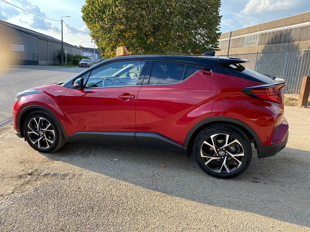 Toyota C-HR VVT-i Hybrid - foto 2