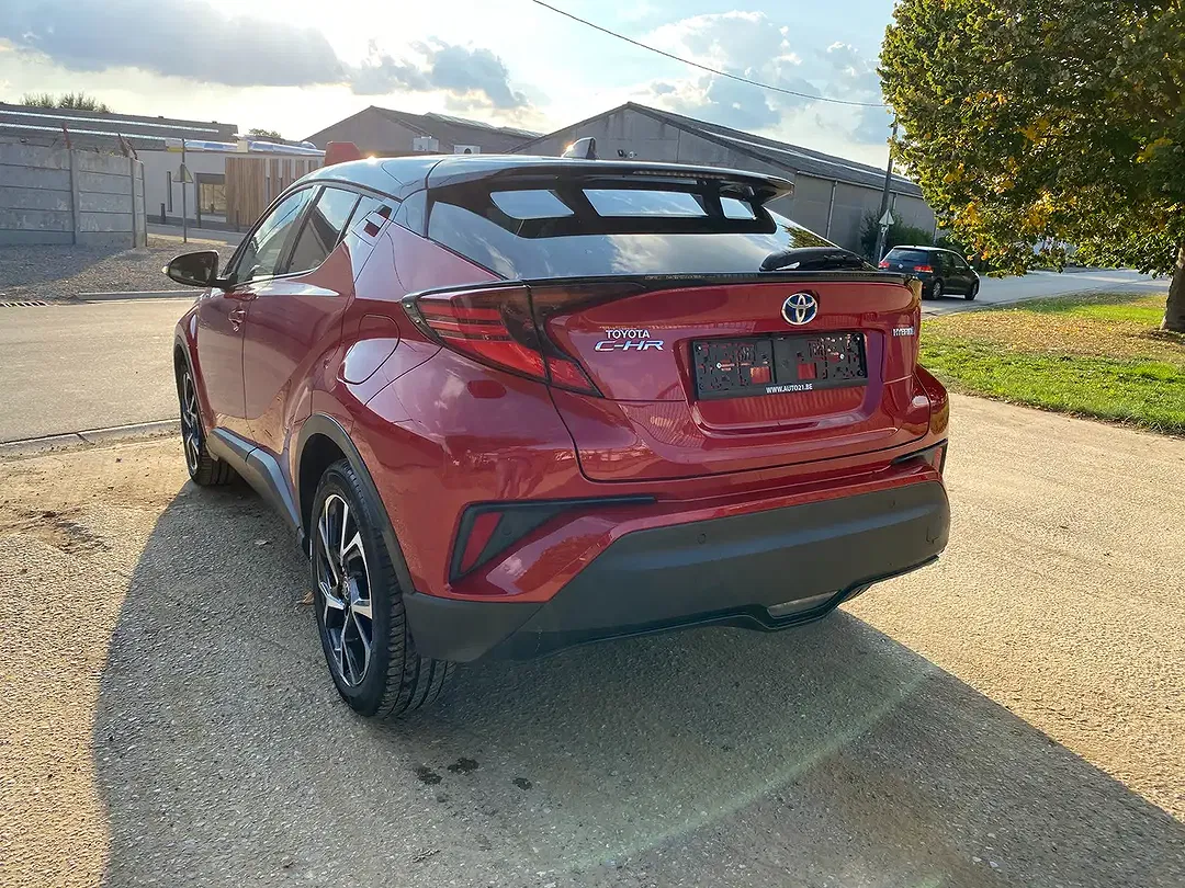 Toyota C-HR VVT-i Hybrid - Thumbnail 3