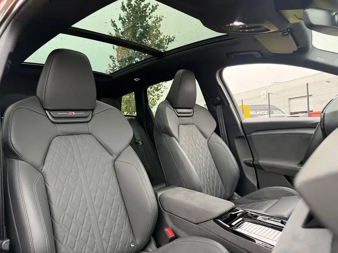 Audi Q6 e-tron 55 quattro Edition One - Thumbnail 13