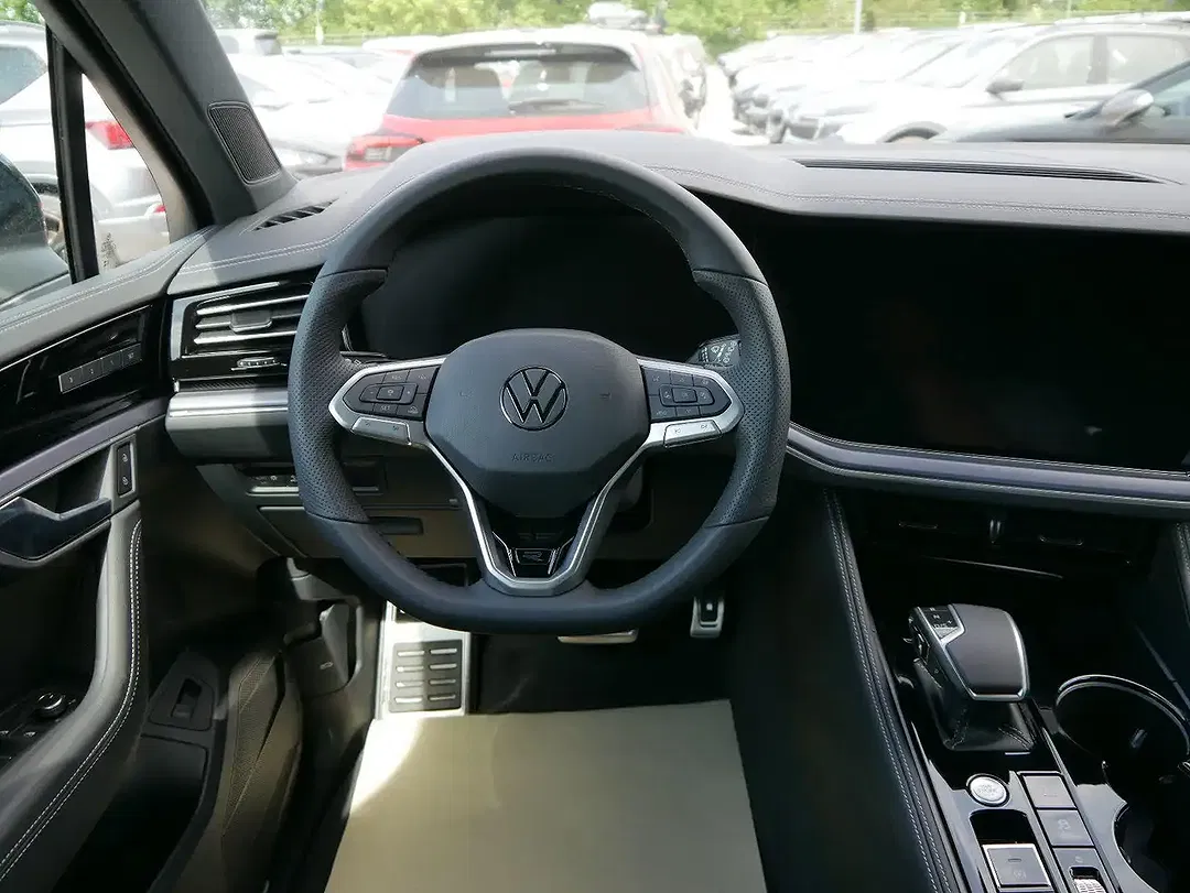 Volkswagen Touareg V6 TDI 4Motion R-Line - Thumbnail 11