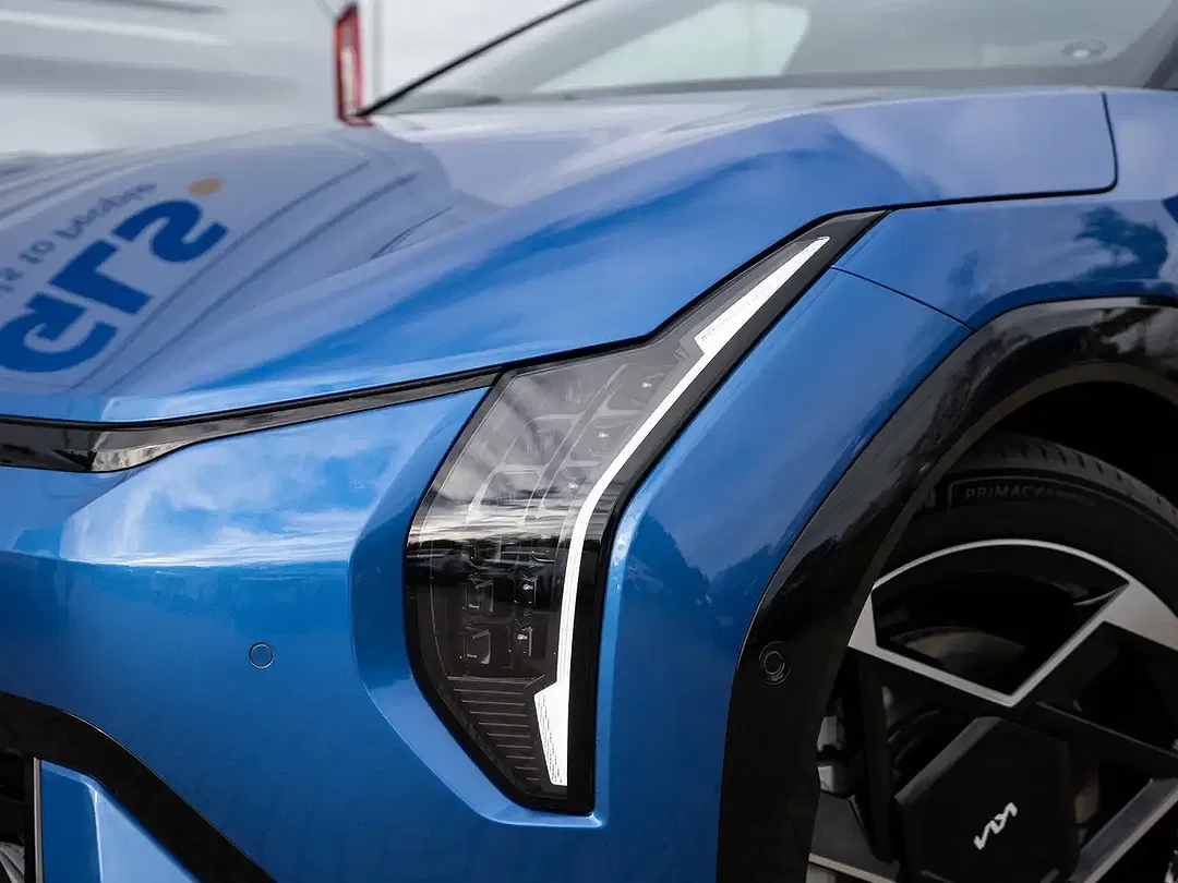 Kia EV4 GT-Line - Thumbnail 4
