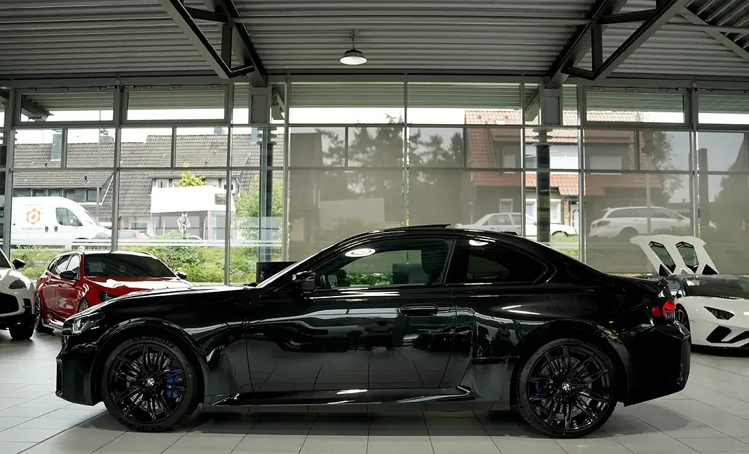 BMW M2 Coupe - Thumbnail 9