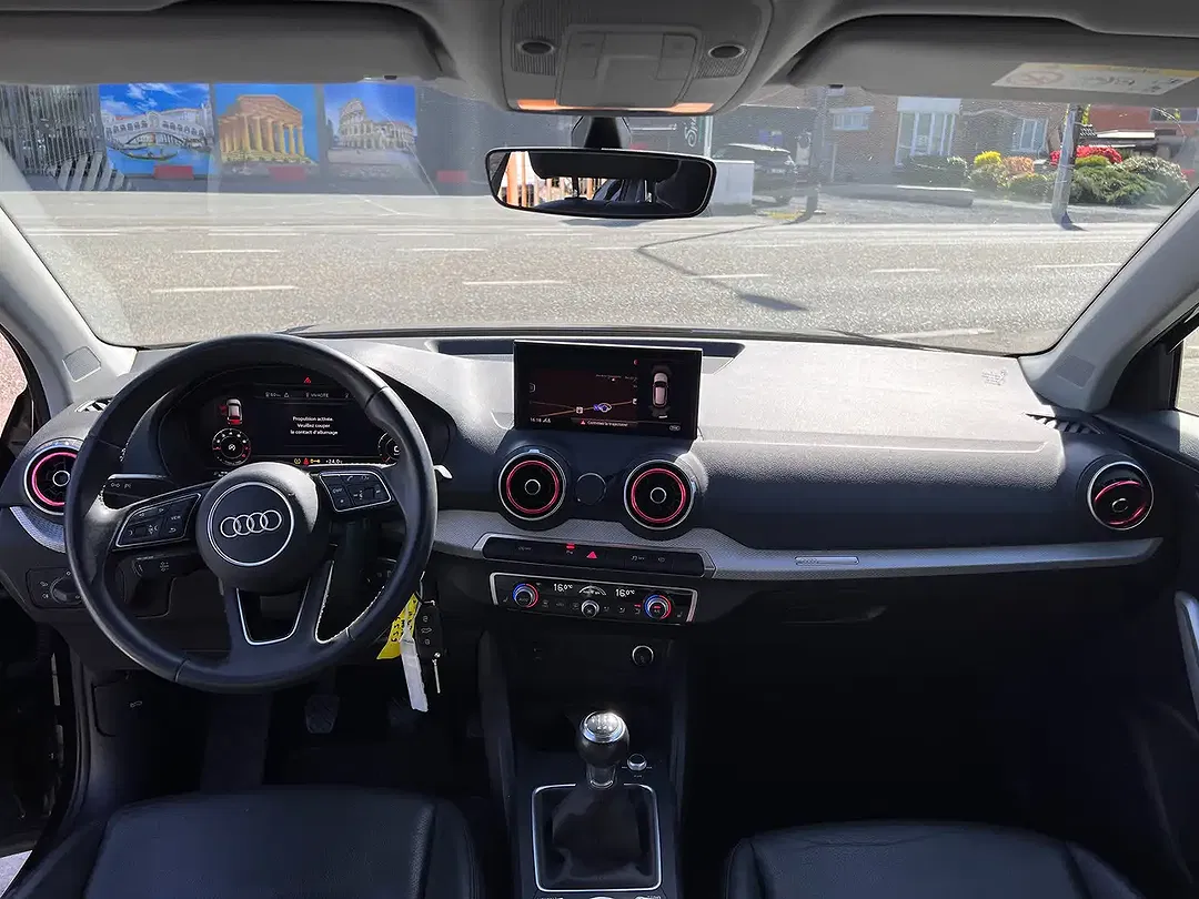 Audi Q2 30 TFSI S line - Thumbnail 11