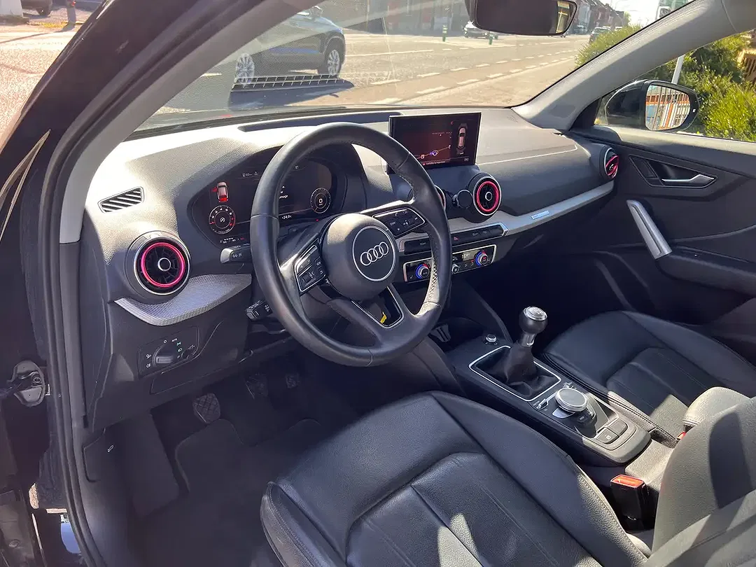 Audi Q2 30 TFSI S line - Thumbnail 12